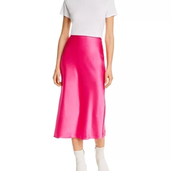Alice + Olivia Dresses & Skirts - Alice and Olivia Elegant Maeve Silk Slip Skirt in Pink